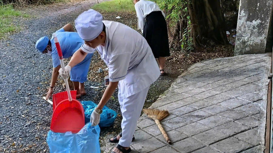 BỆNH VIỆN ĐA KHOA KHU VỰC BẠC LIÊU  RA QUÂN TỔNG VỆ SINH MÔI TRƯỜNG
