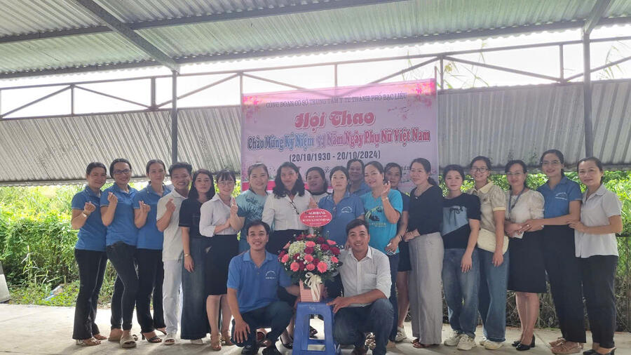 Trung tâm Y tế thành phố Bạc Liêu tổ chức Hội thao kỷ niệm ngày Phụ nữ Việt Nam 20/10.