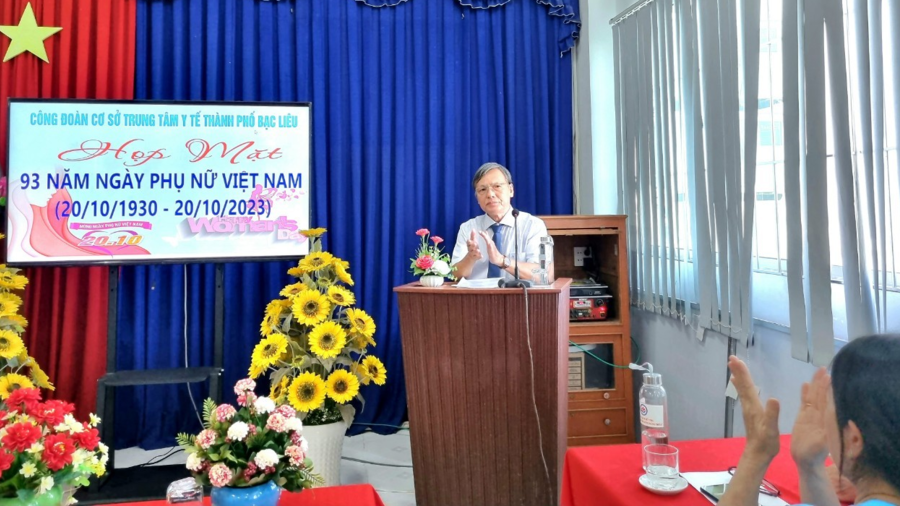 Trung tâm Y tế thành phố Bạc Liêu tổ chức họp mặt  Kỷ niệm ngày Phụ nữ Việt Nam 20/10.